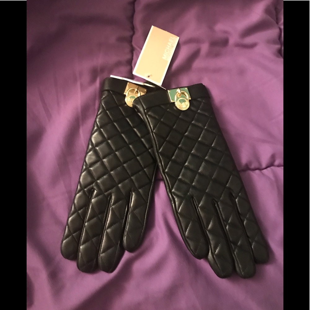 🎁Final price-Michael Kors quilted leather gloves